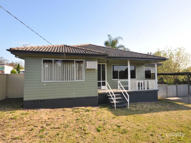36 Eighth St, Weston, NSW 2326