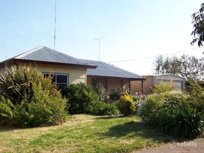 13 Ralston St, Manjimup, WA 6258