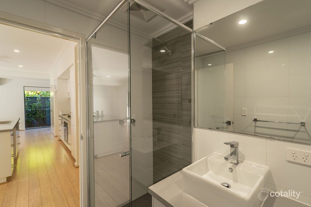 5/16 Kayle St, North Perth, WA 6006