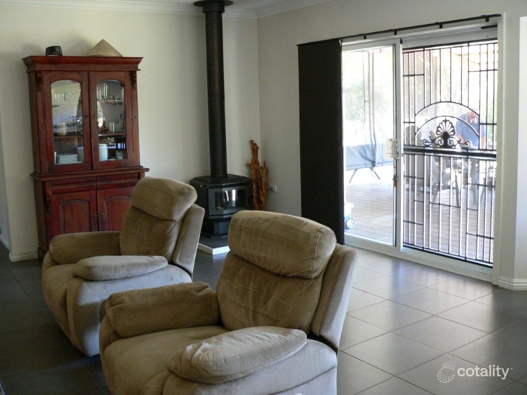 12 Steere Rd, Woodanilling, WA 6316