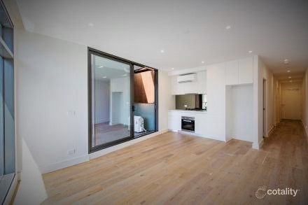 203/2 Kingsley St, Elwood, VIC 3184