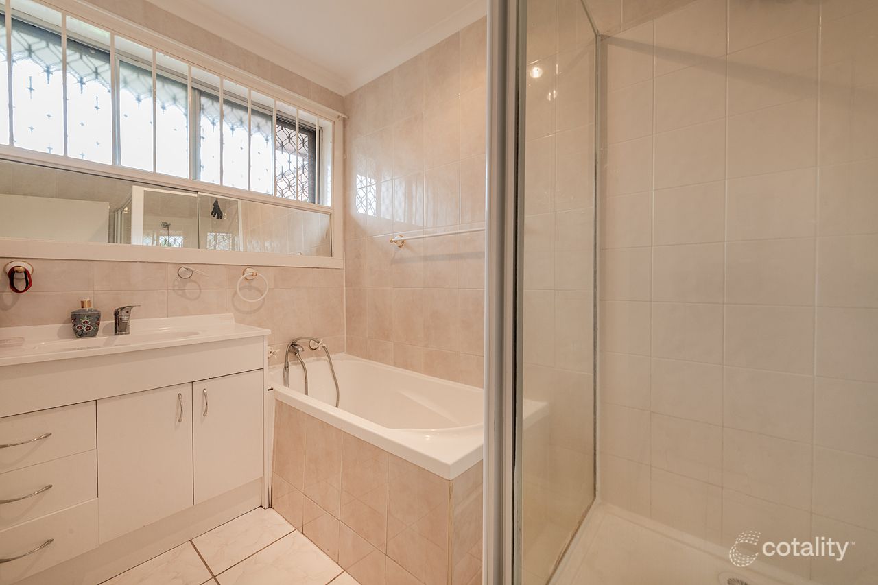 2/43 Canberra Ave, Dandenong, VIC 3175
