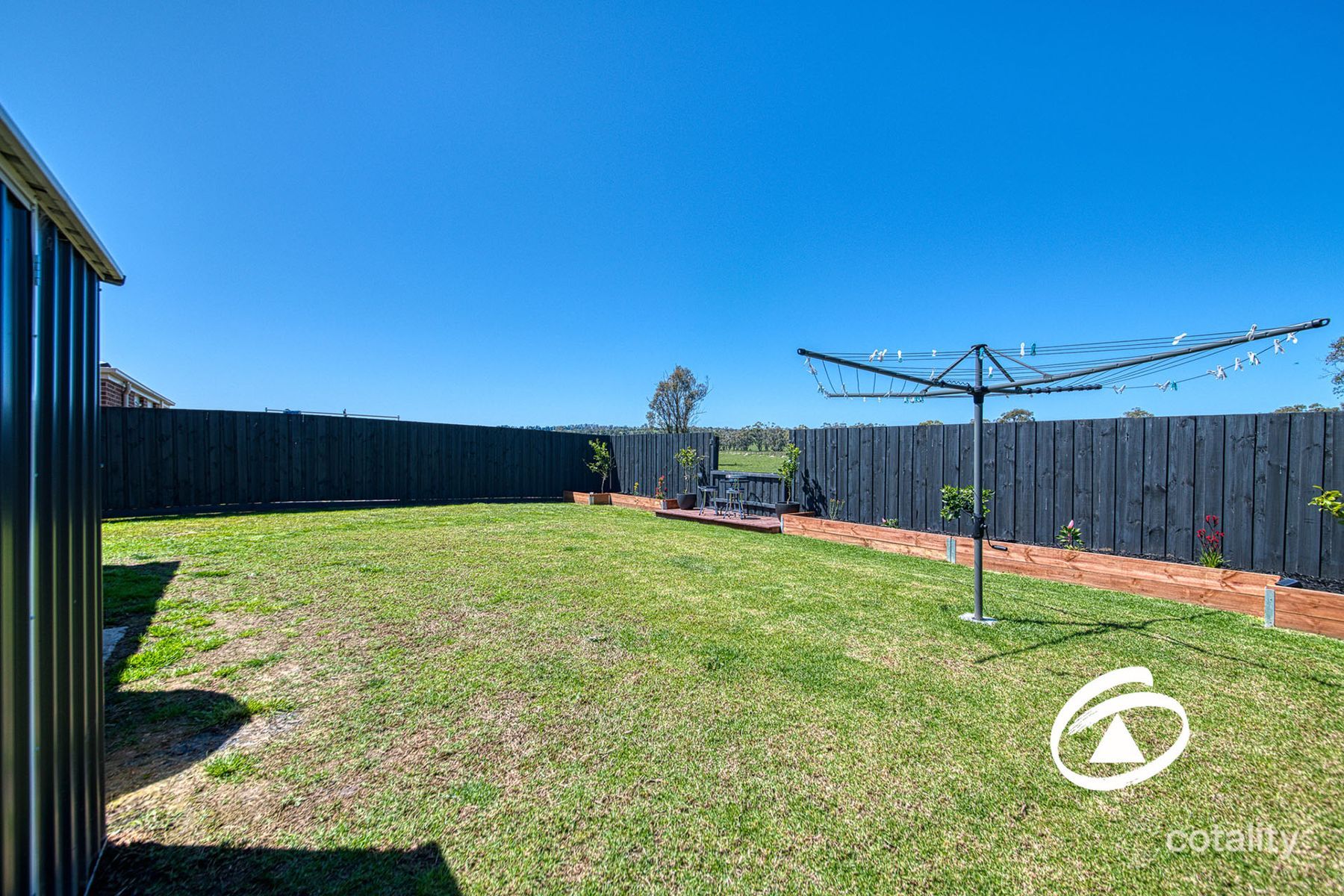 8 Gaslight St, Longwarry, VIC 3816