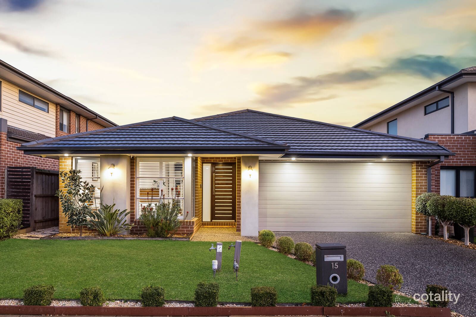 15 Petunia Dr, Keysborough, VIC 3173