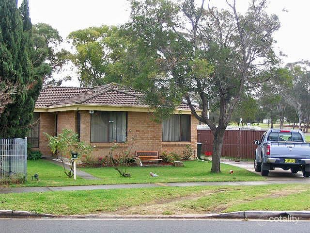 8 Esperance Cres, Wakeley, NSW 2176