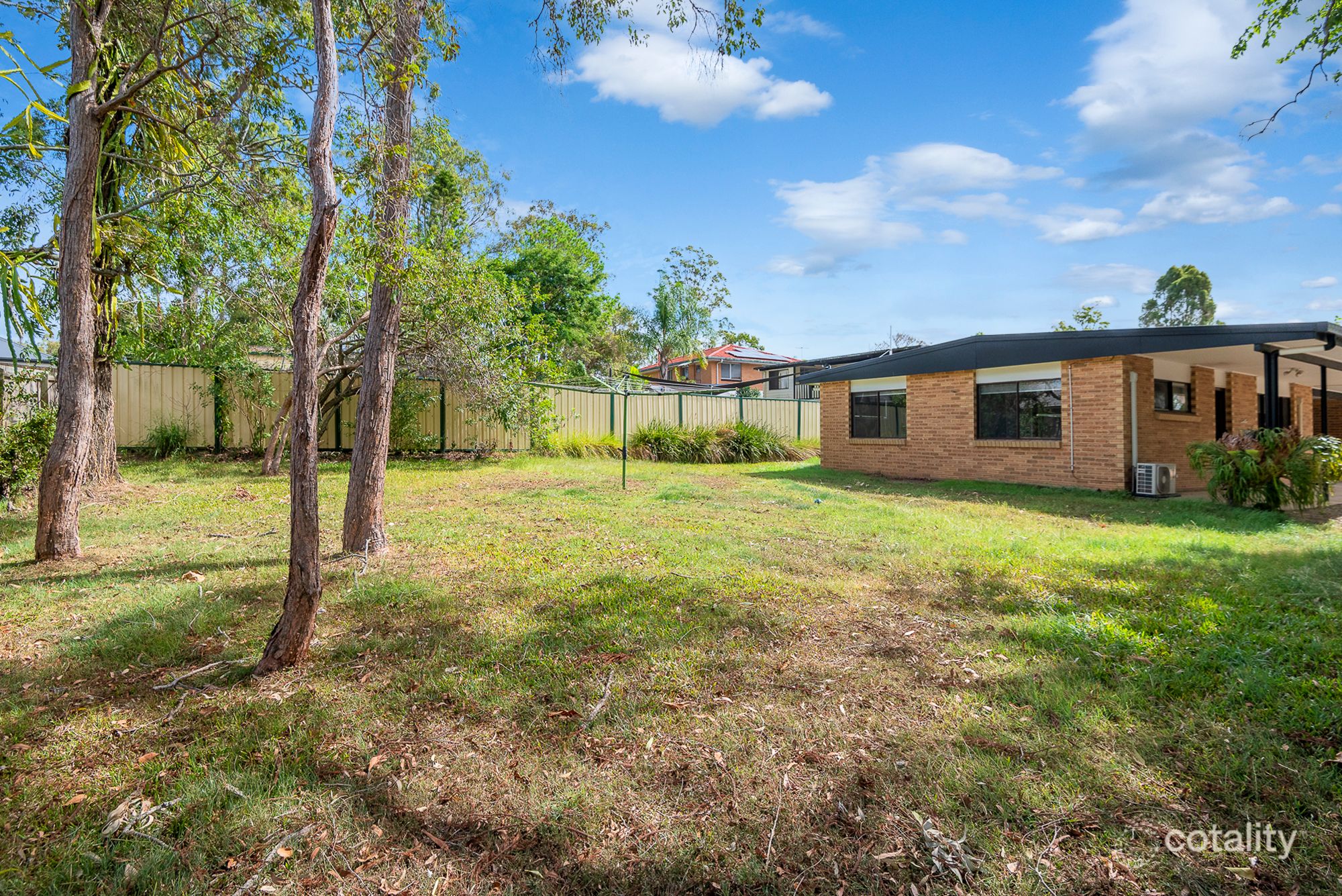 2/11 Crestview St, Loganlea, QLD 4131