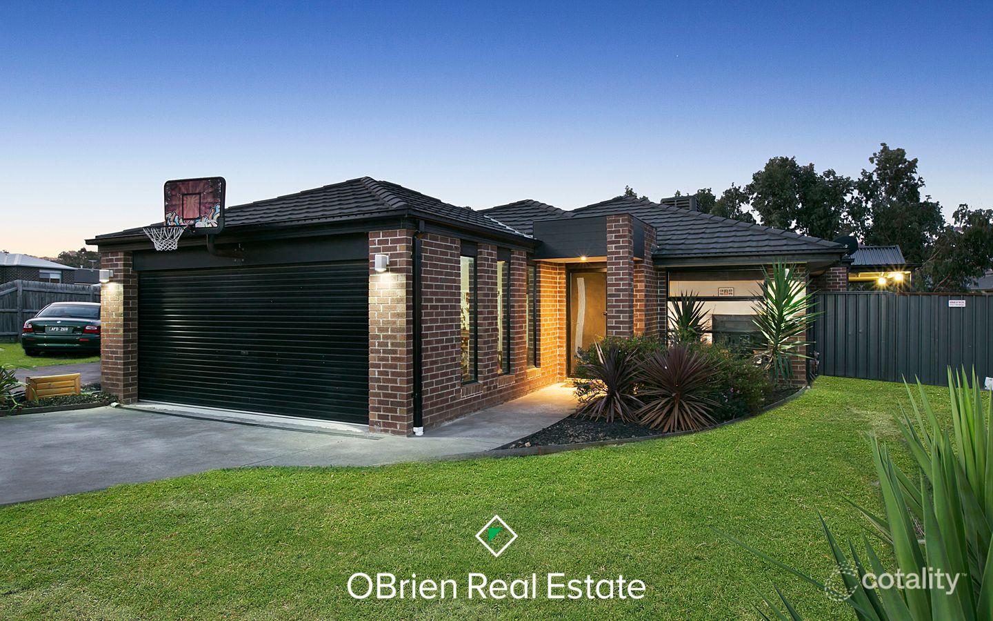 3 Tiffany Cl, Pakenham, VIC 3810