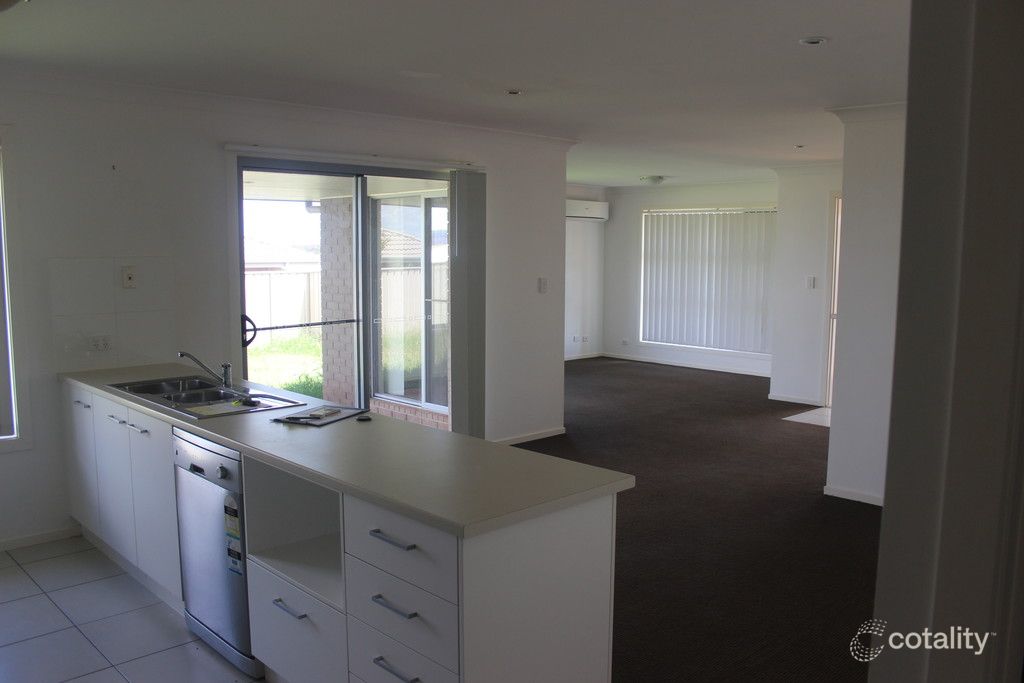 41 Frangipani Dr, Kingaroy, QLD 4610