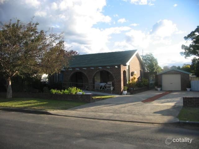 8 Marathon St, Wyong, NSW 2259