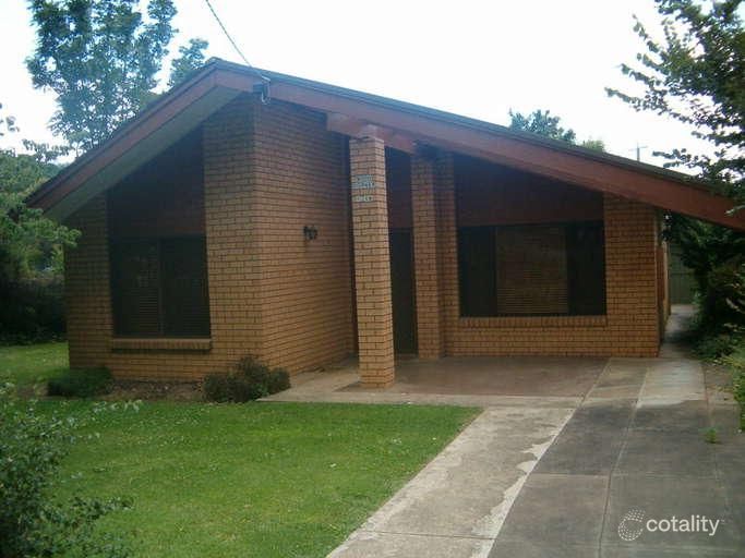 2/1a Wood St, Bright, VIC 3741