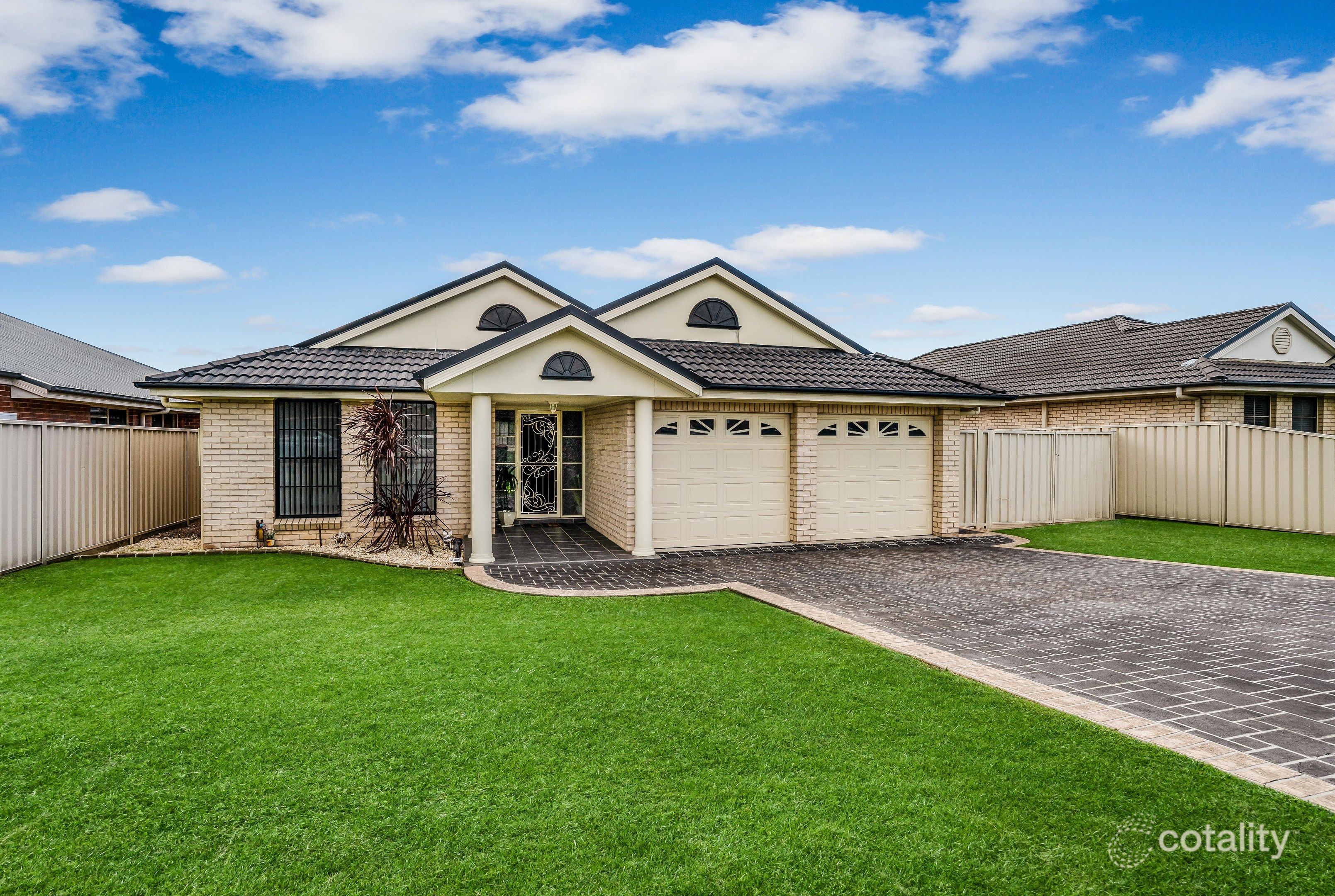 12 Centre St, Greta, NSW 2334