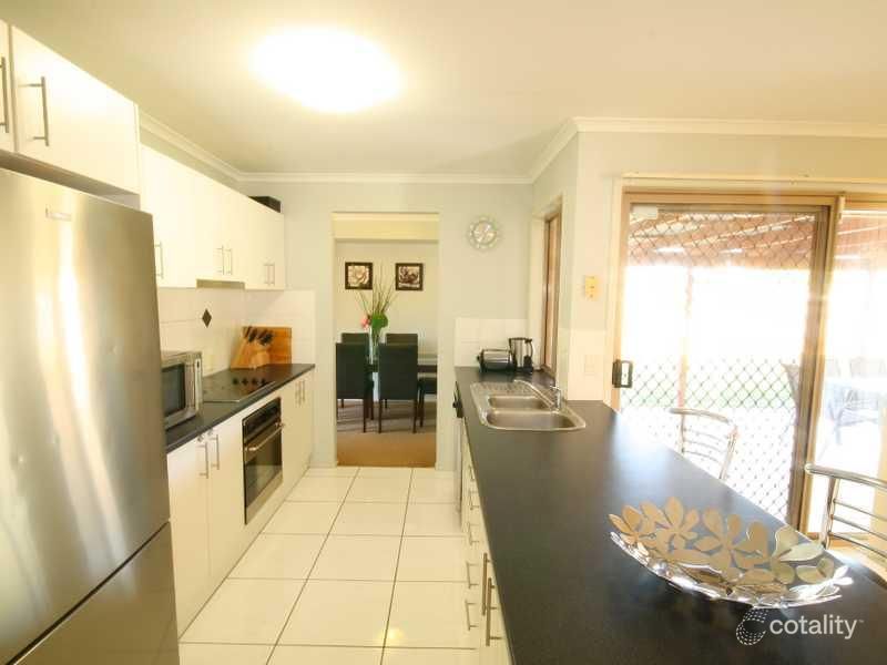 34 Hanlon St, Tanah Merah, QLD 4128