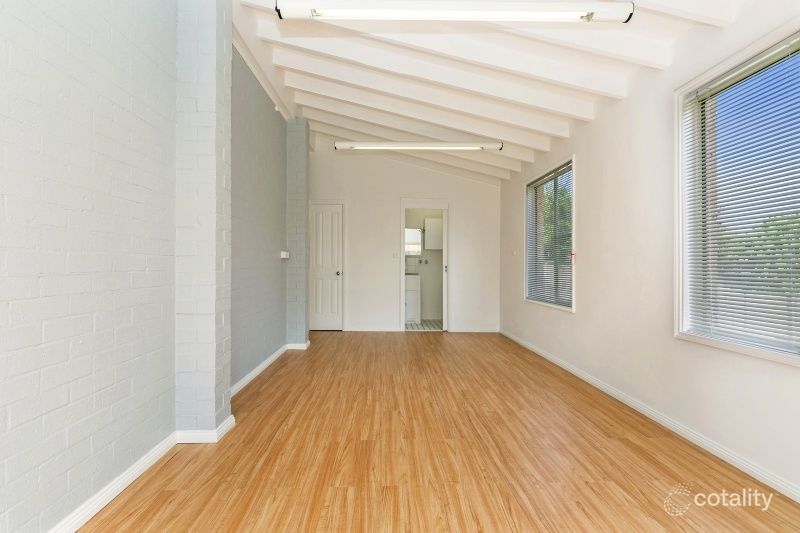 5 Westminster Cl, Valentine, NSW 2280