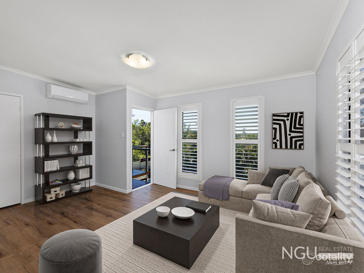 15 Fitzgerald St, North Ipswich, QLD 4305