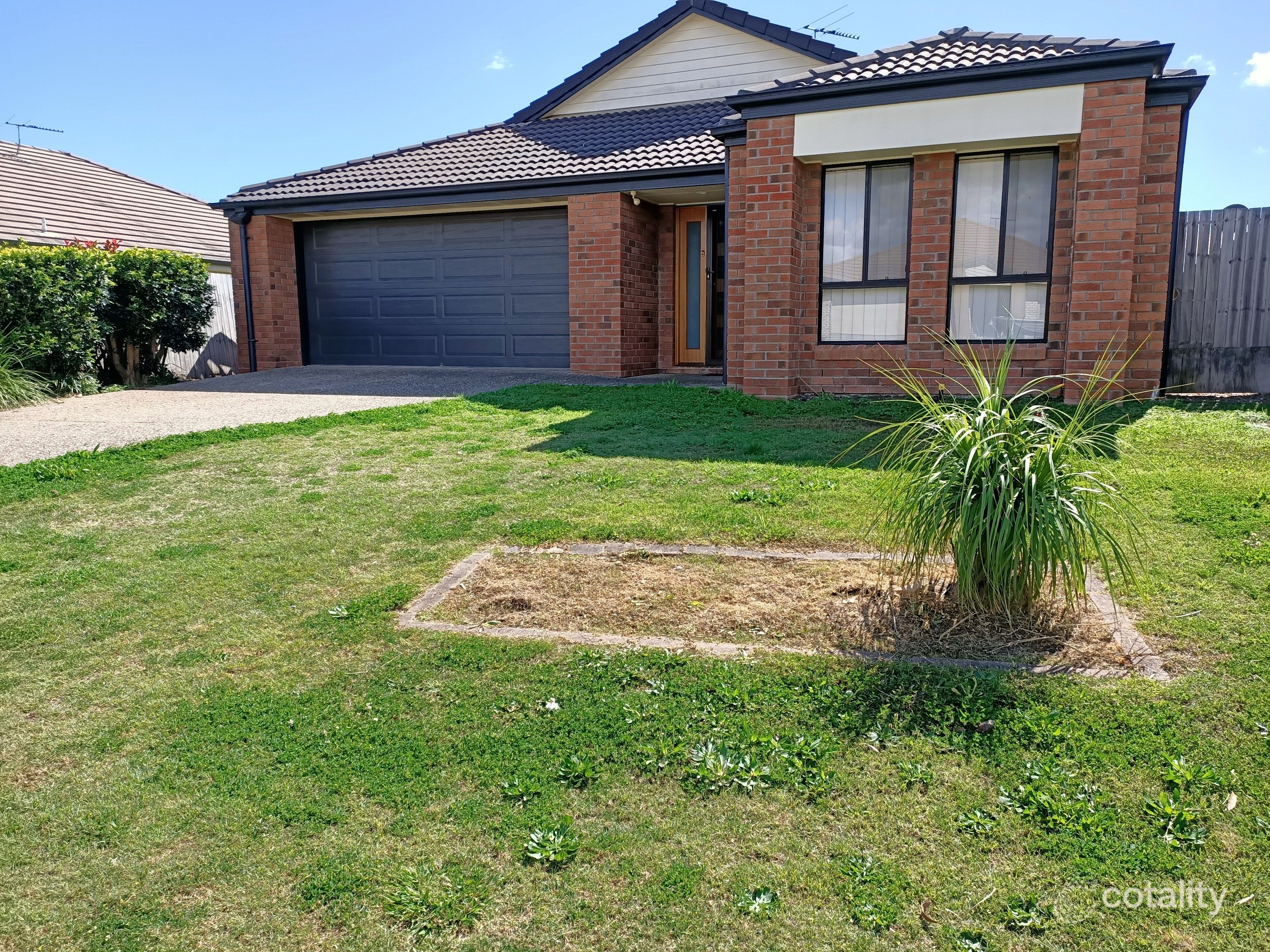 14 Pencarrow Cres, Raceview, QLD 4305
