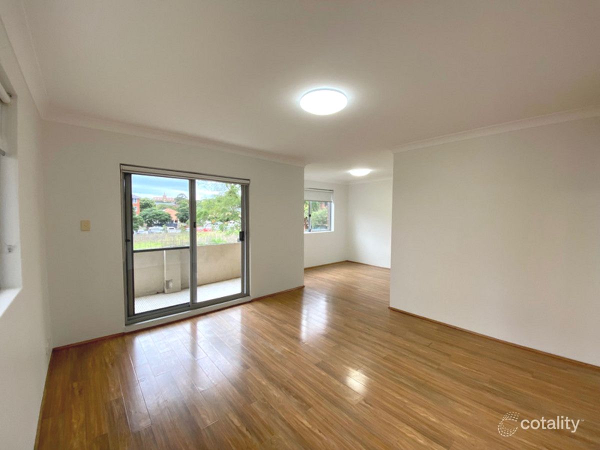 2/2-4 Duke St, Kensington, NSW 2033