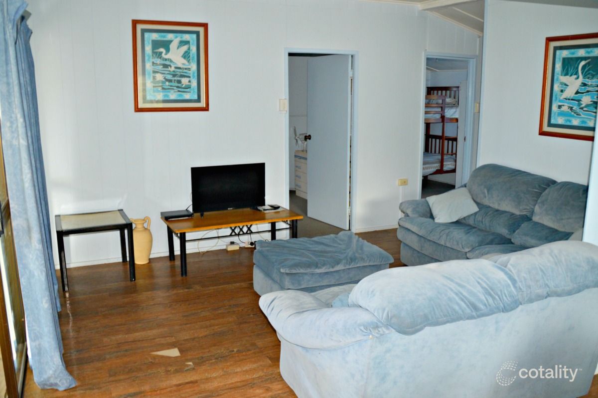 37 Esplanade, Burrum Heads, QLD 4659