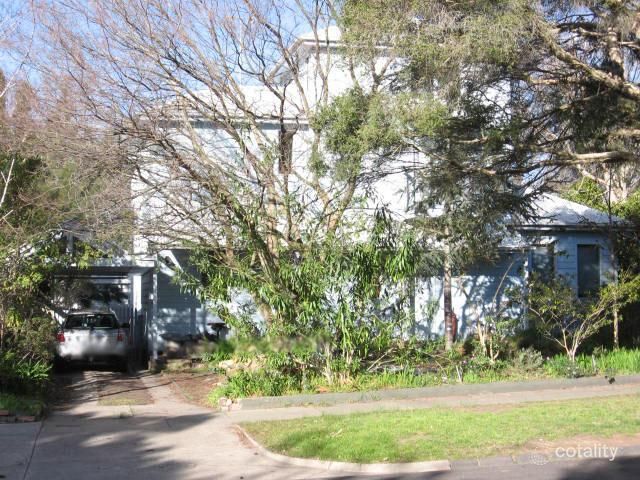 11 Rowell Ave, Camberwell, VIC 3124