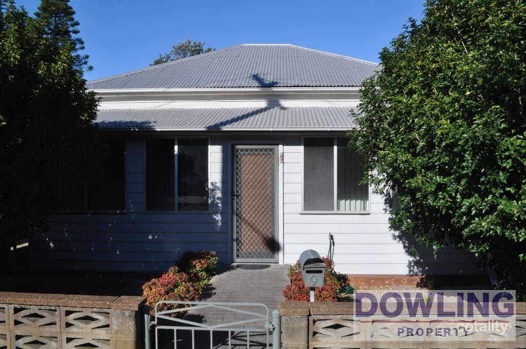9 Chester St, Stockton, NSW 2295