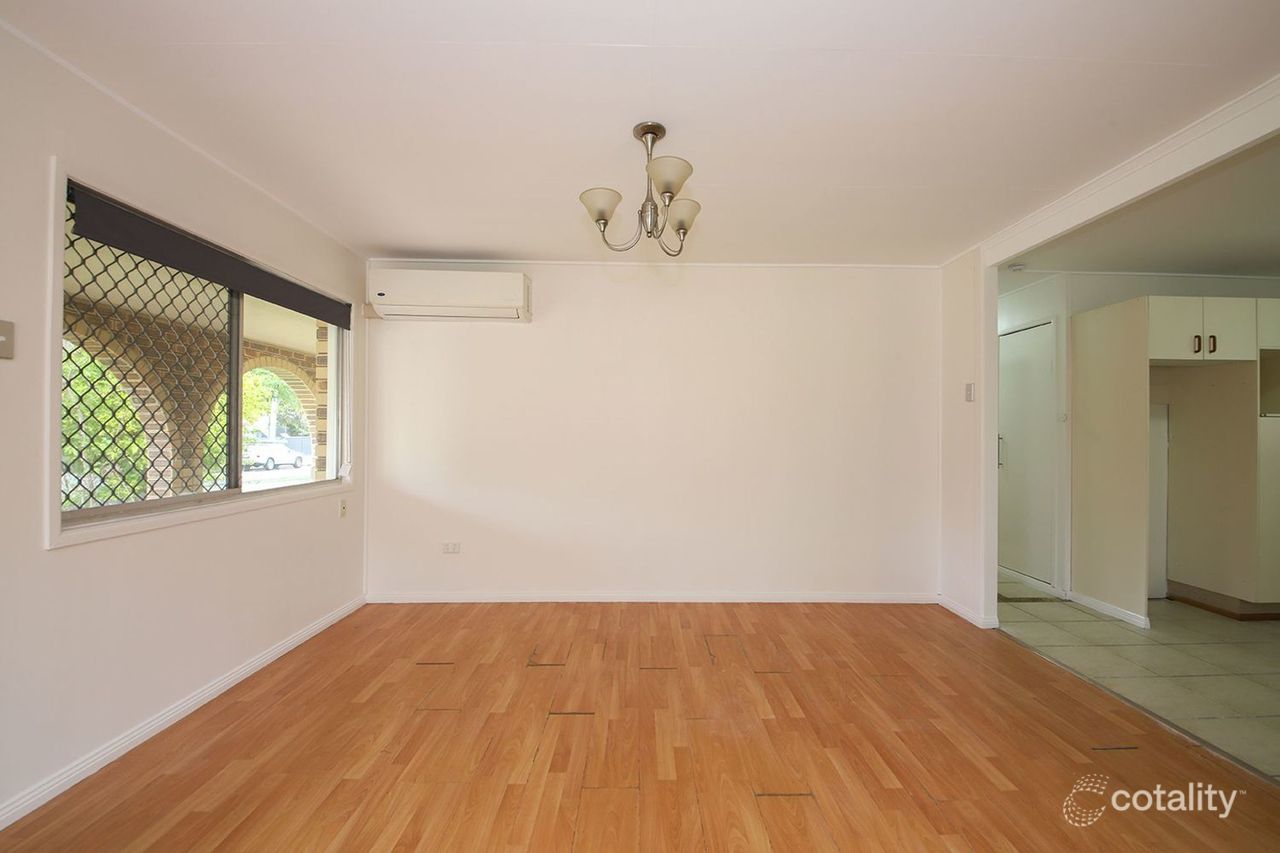 40 Doon St, Kallangur, QLD 4503