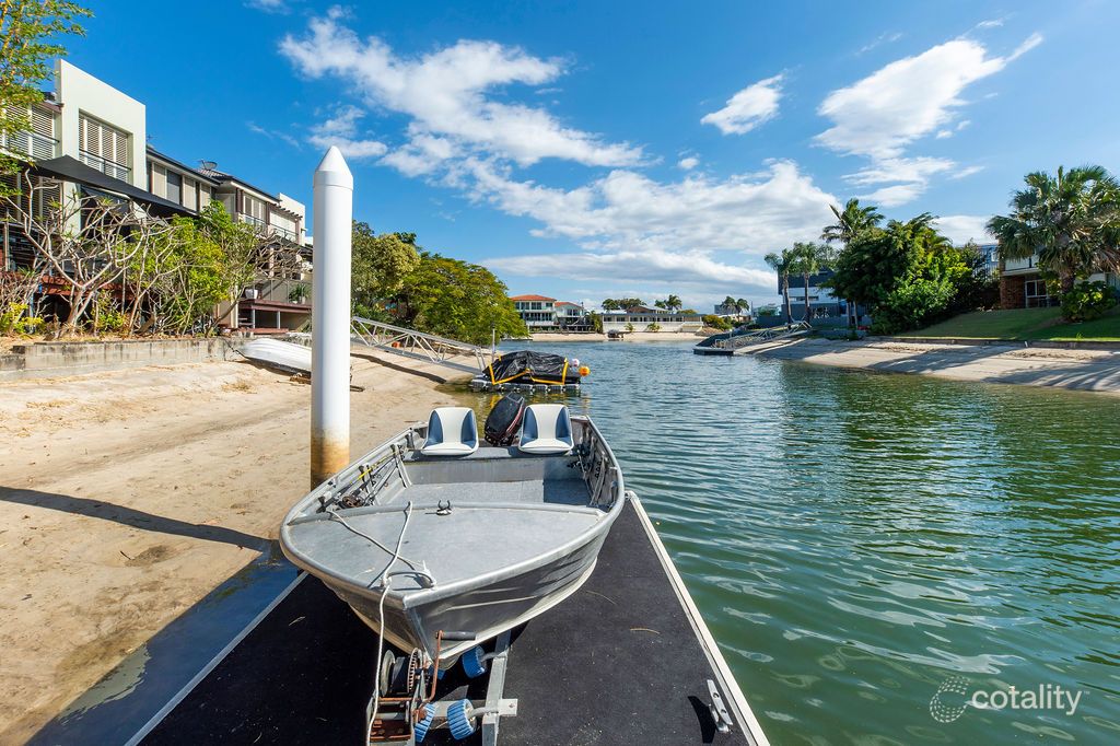 8/7 Miami Key, Broadbeach Waters, QLD 4218