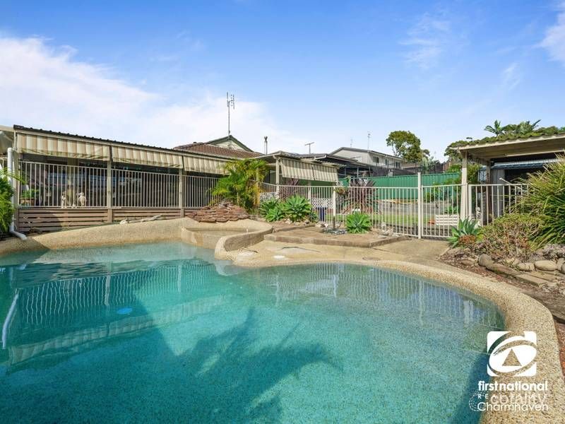 53 Charmhaven Ave, Charmhaven, NSW 2263