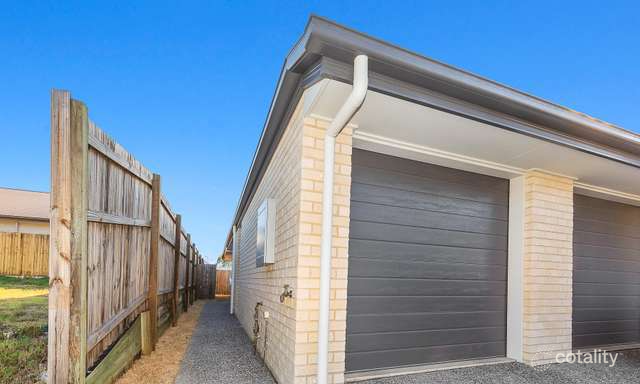 2/14 Cronin St, Morayfield, QLD 4506