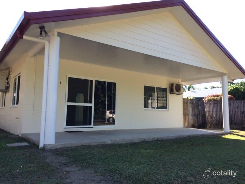 121 Bougainvilia St, Cooya Beach, QLD 4873