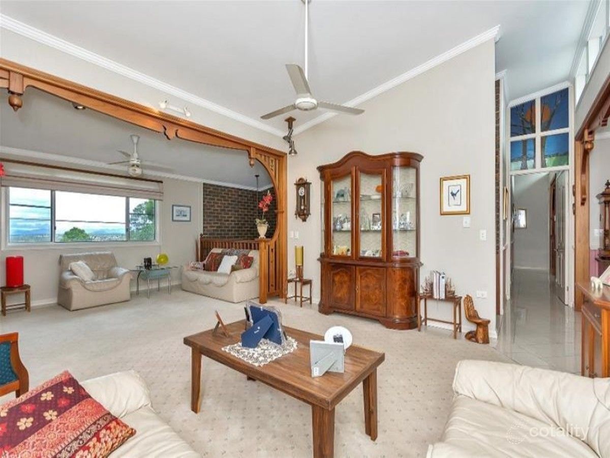 7-9 Riverside Dr, Muirlea, QLD 4306