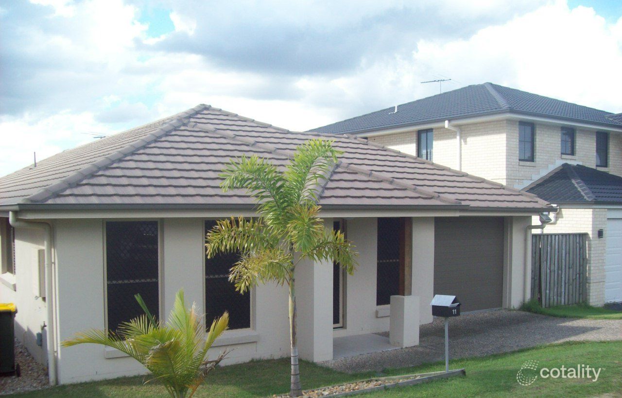 11 Sandalwood St, Heathwood, QLD 4110