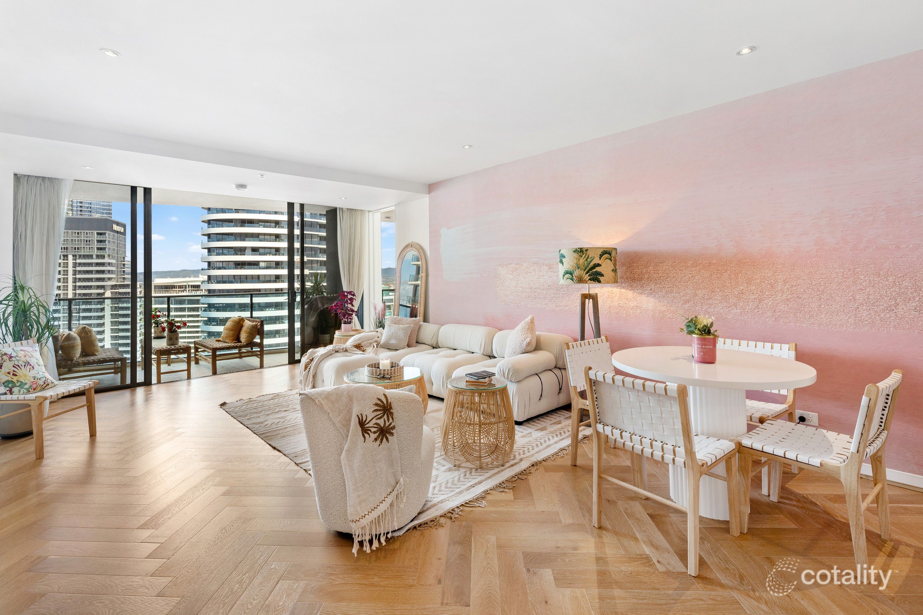 2307/1 Oracle Bvd, Broadbeach, QLD 4218