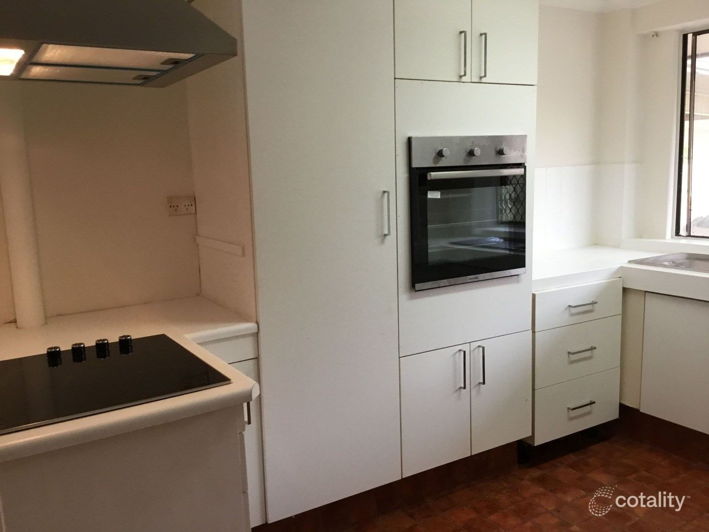 34 Macquarie Ave, Molendinar, QLD 4214