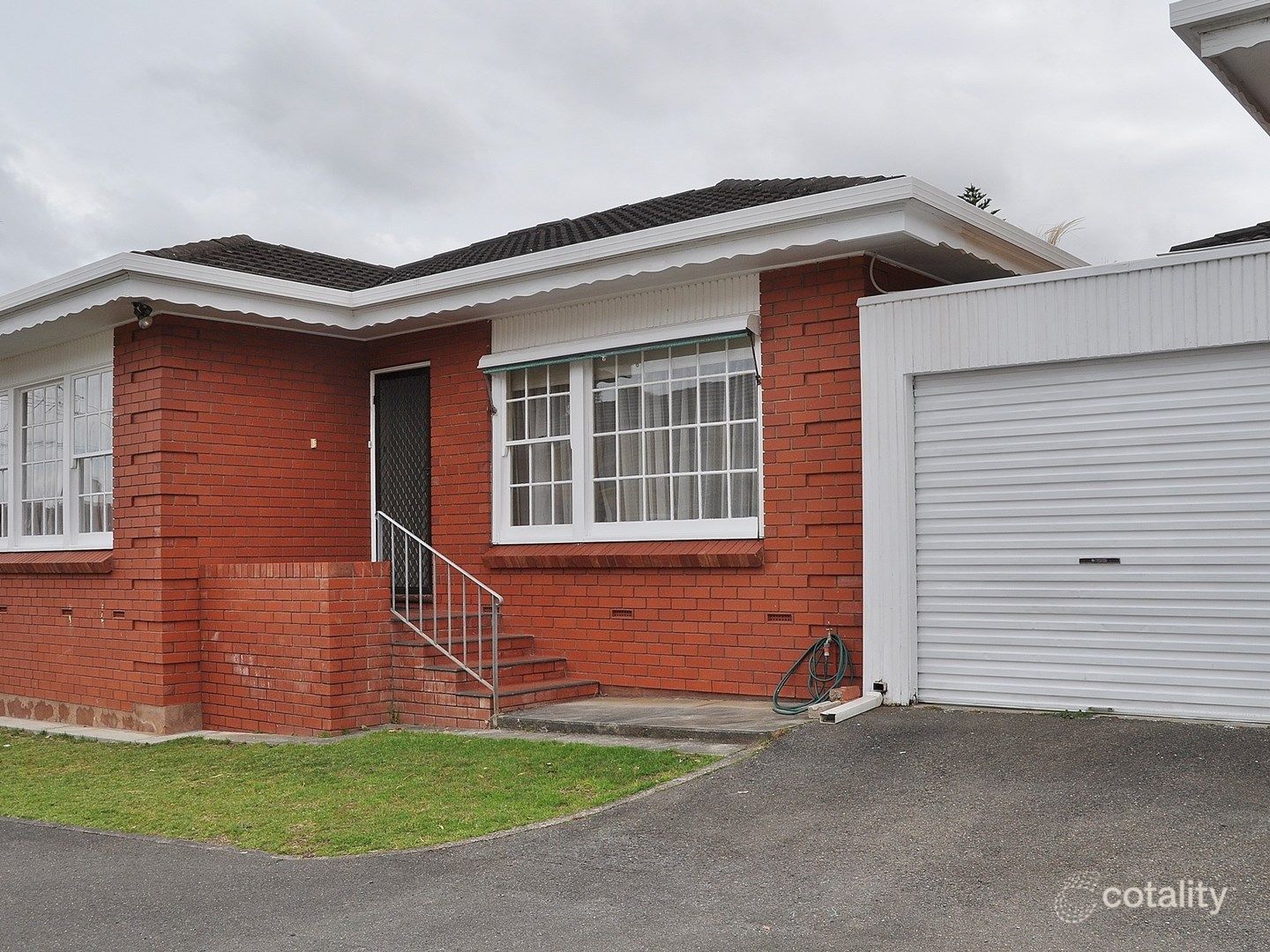 2/42 Seaview Rd, Victor Harbor, SA 5211