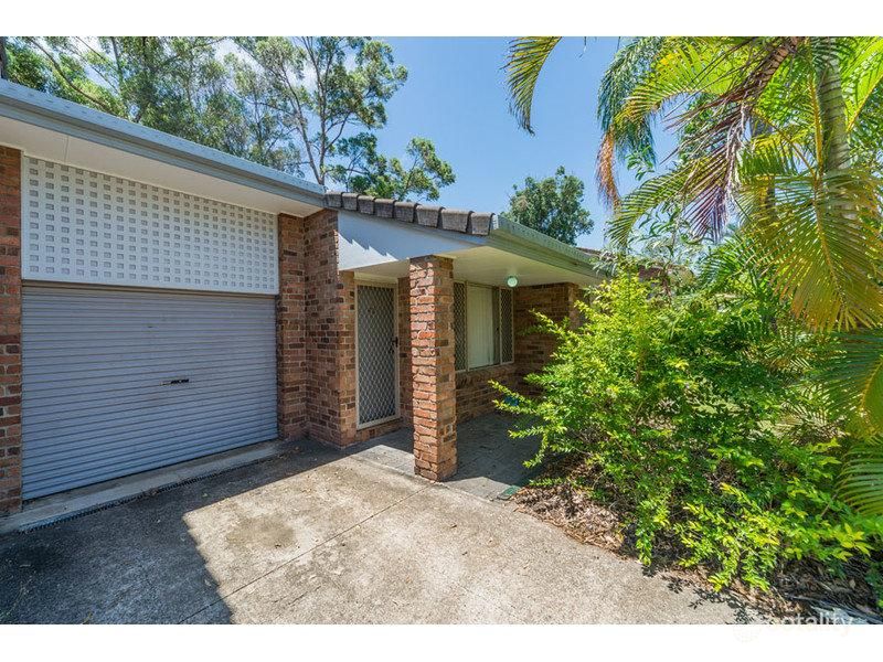 45/33 Edmund Rice Dr, Southport, QLD 4215