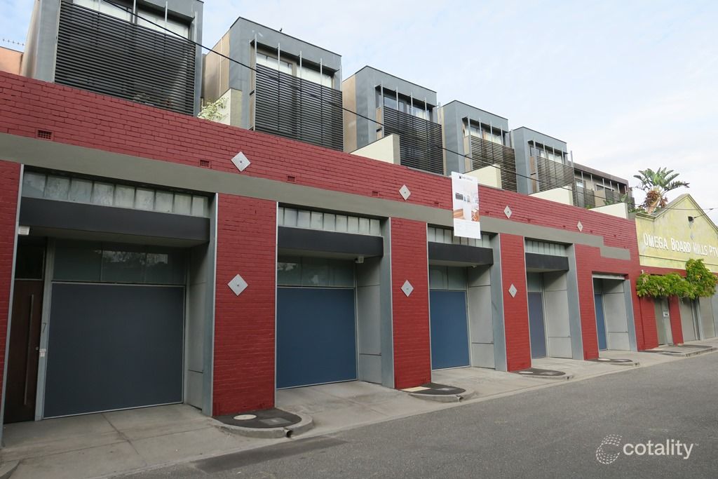 11 Earl St, Carlton North, VIC 3054