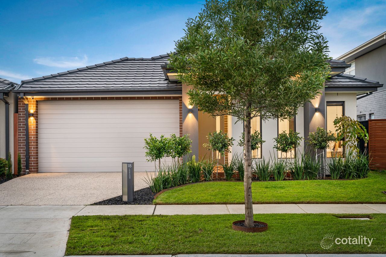 18 Leeson St, Officer South, VIC 3809