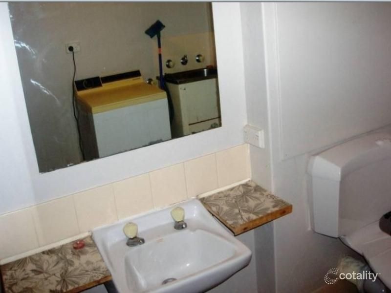 1/6 Cray St, Lancelin, WA 6044