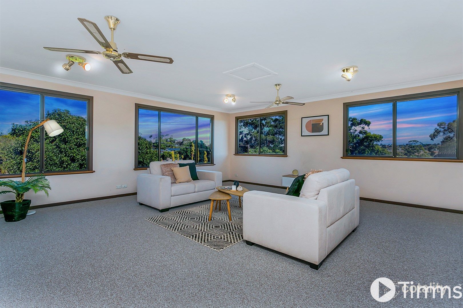 15 Mandalay Dr, Happy Valley, SA 5159