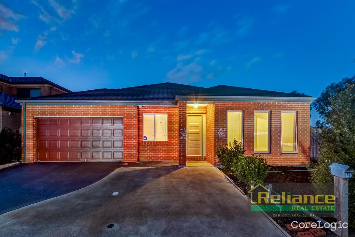 19 Manna Way, Point Cook, VIC 3030