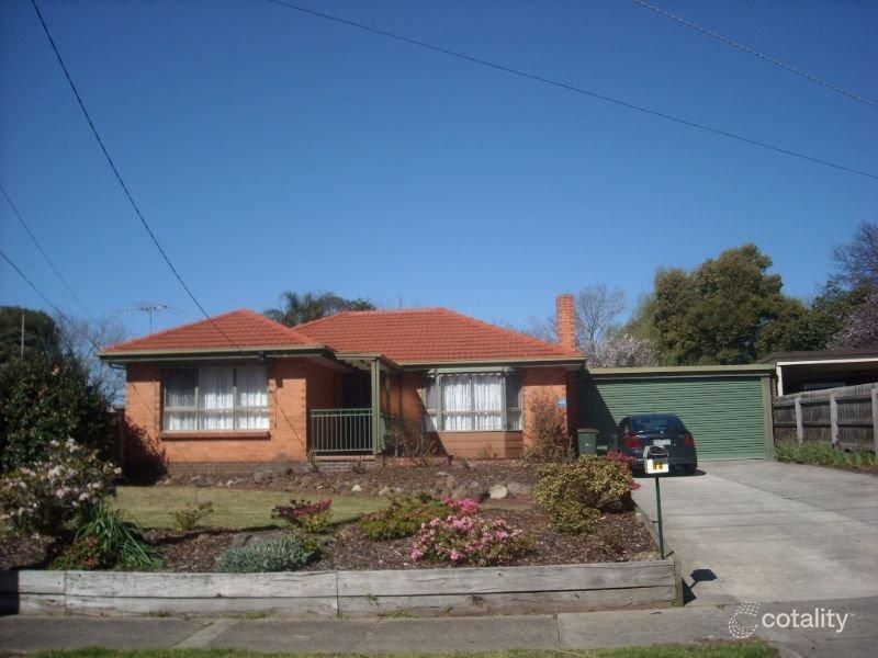 94 Belmont Rd E, Croydon South, VIC 3136