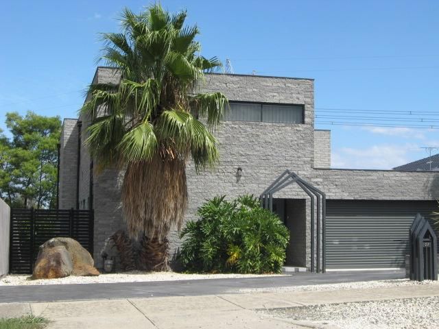 27 Burrowye Cres, Keilor, VIC 3036