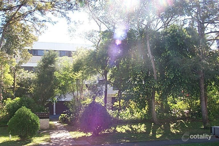 8/28-30 Rudd St, Broadbeach Waters, QLD 4218