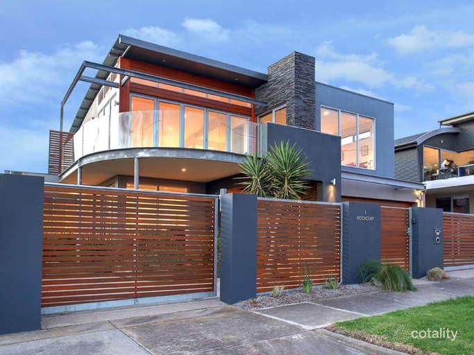 1 Rockcliff Ct, Mornington, VIC 3931