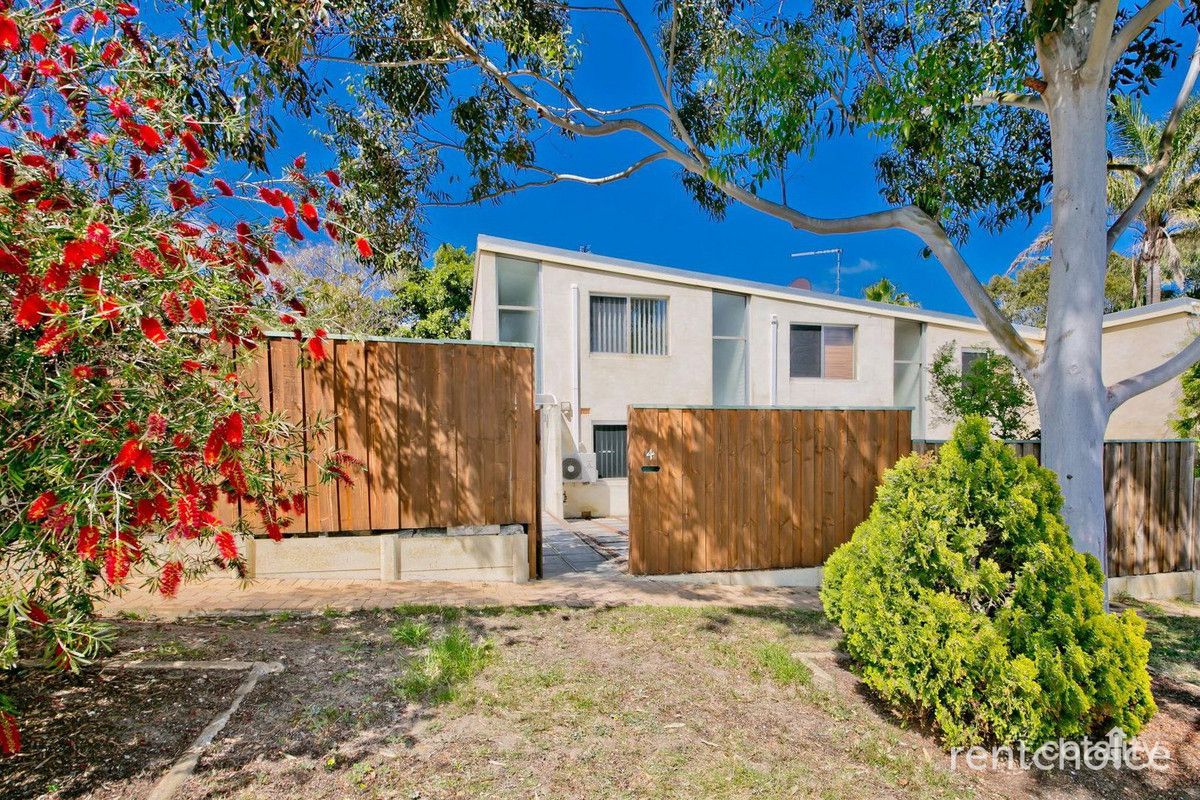4/2 Edgehill St, Scarborough, WA 6019