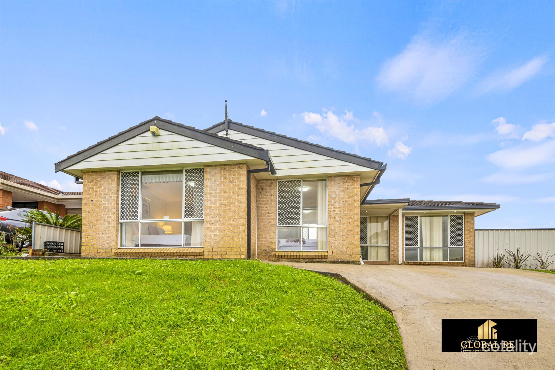 2 Mount St, Bonnyrigg Heights, NSW 2177