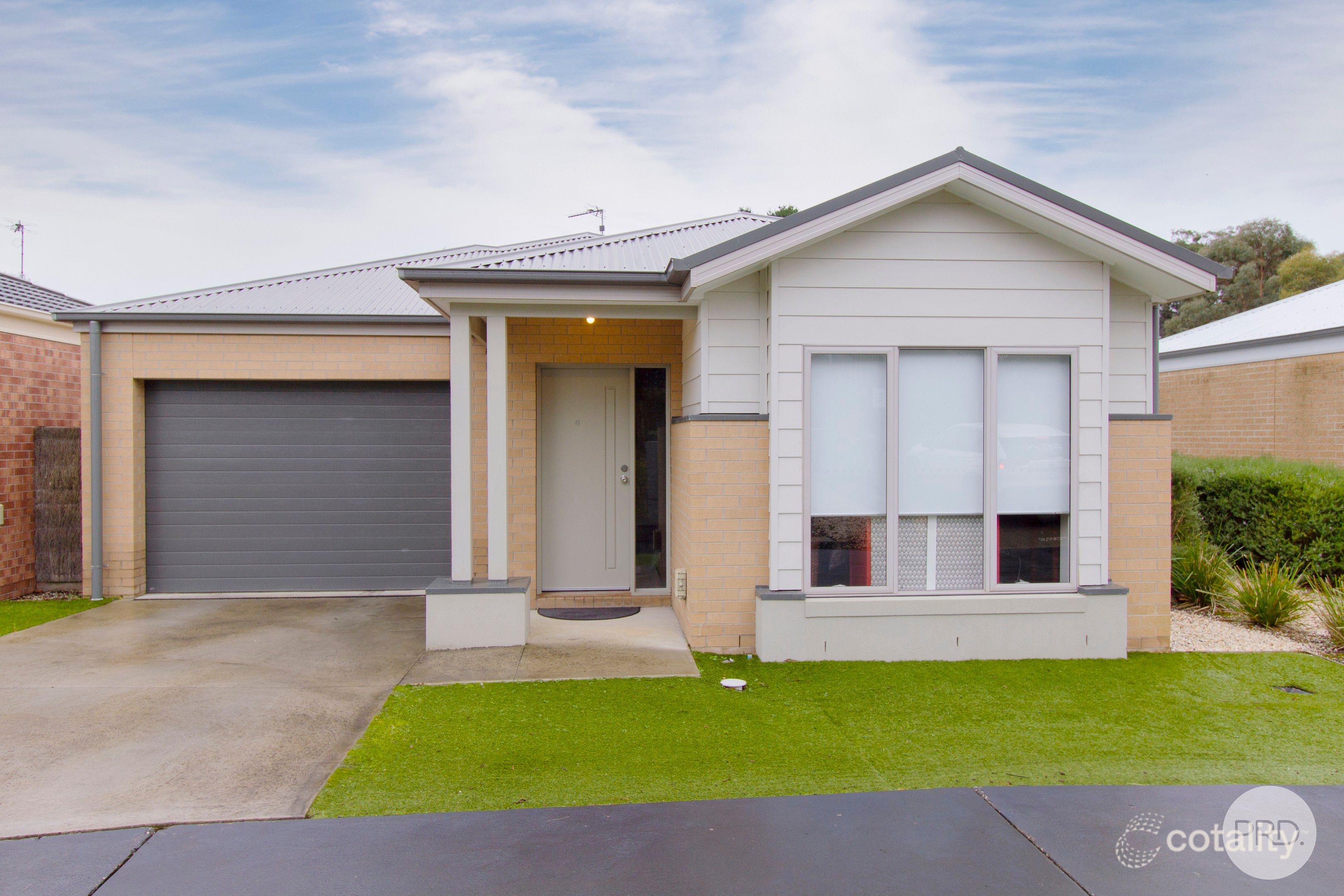 6 Millicent Pl, Ballarat East, VIC 3350