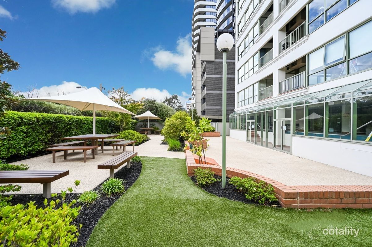 106/15 Queens Rd, Melbourne, VIC 3004