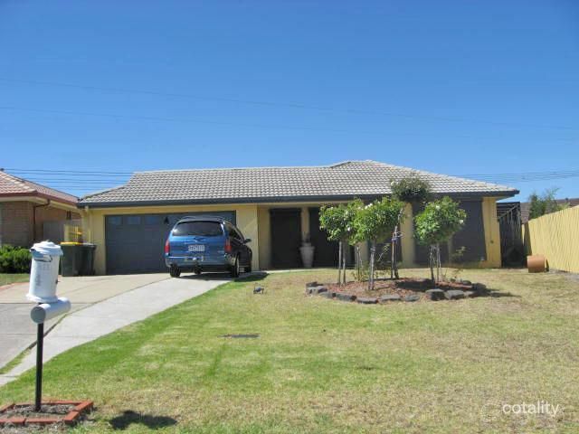 4 Kestrel Ct, Taylors Lakes, VIC 3038