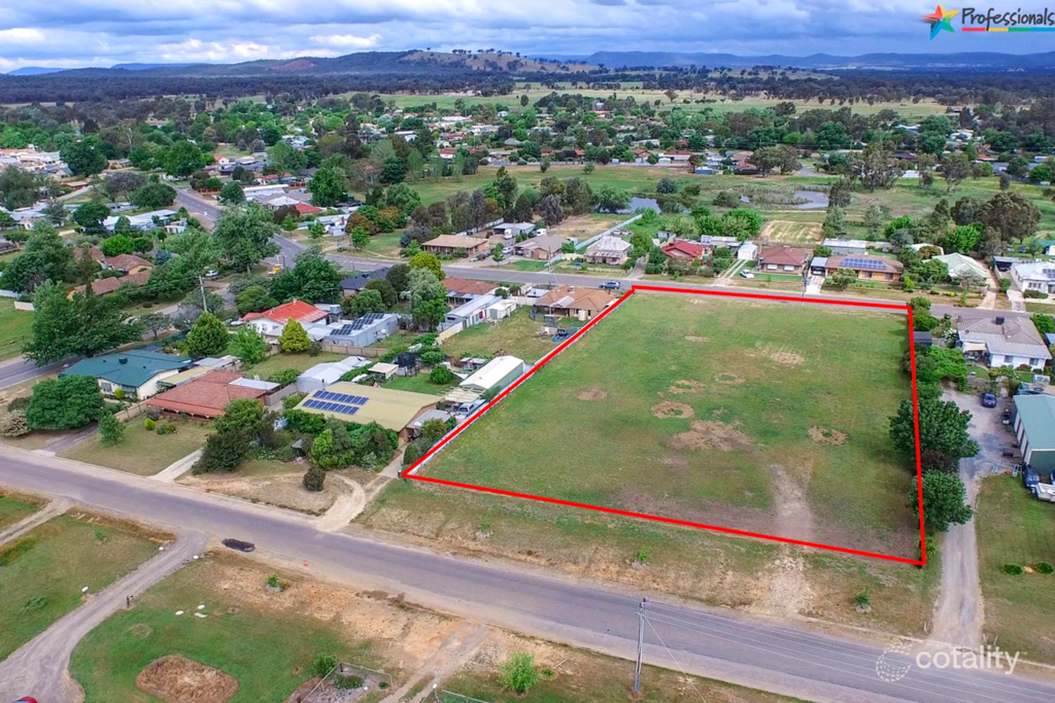 29-33 High St, Chiltern, VIC 3683