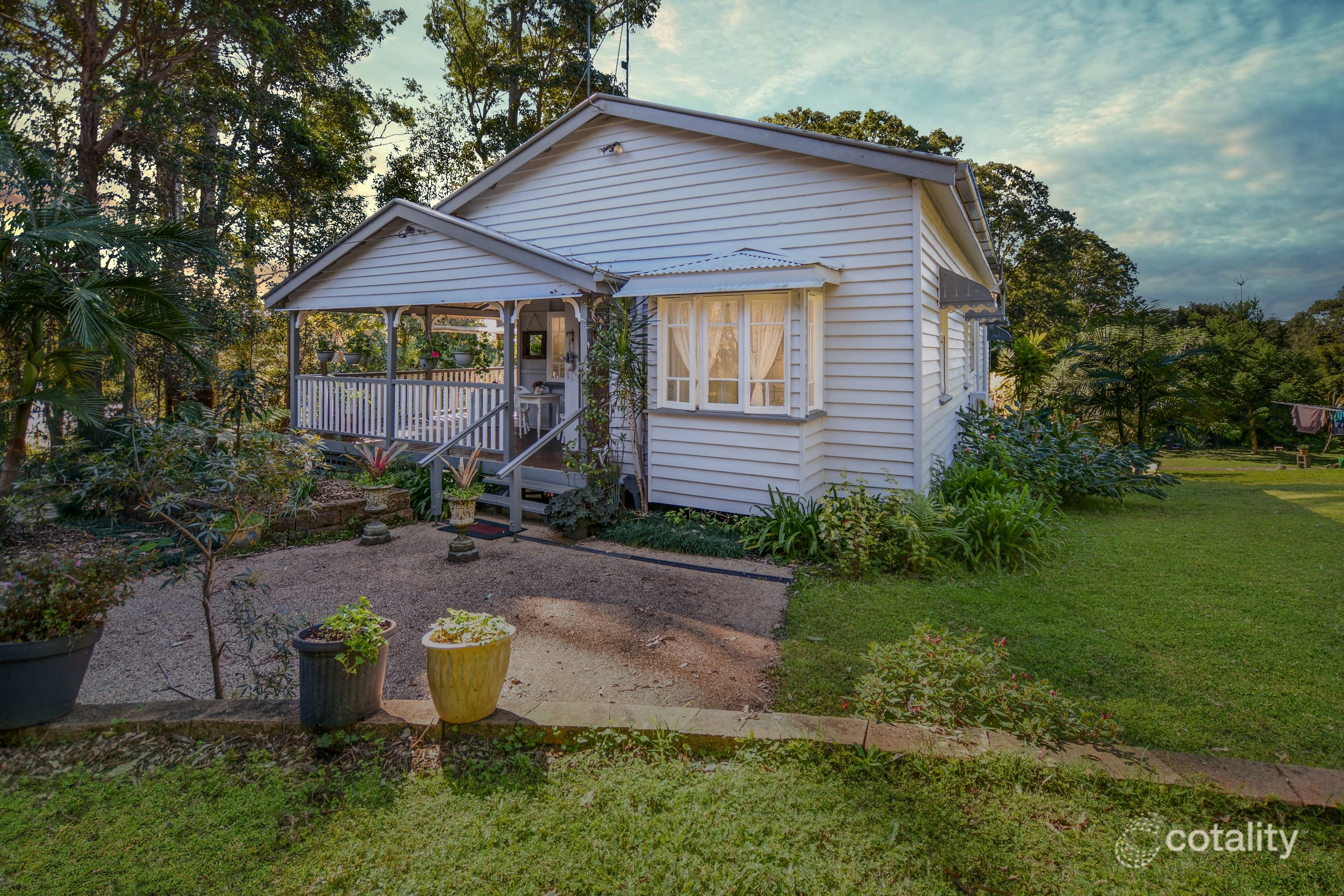 47 Mapleton Falls Rd, Mapleton, QLD 4560